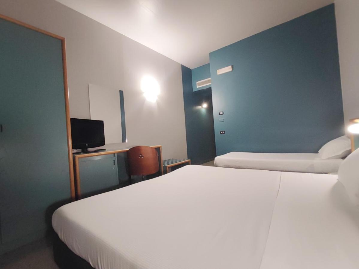 Stay Hotel Брунелло Экстерьер фото