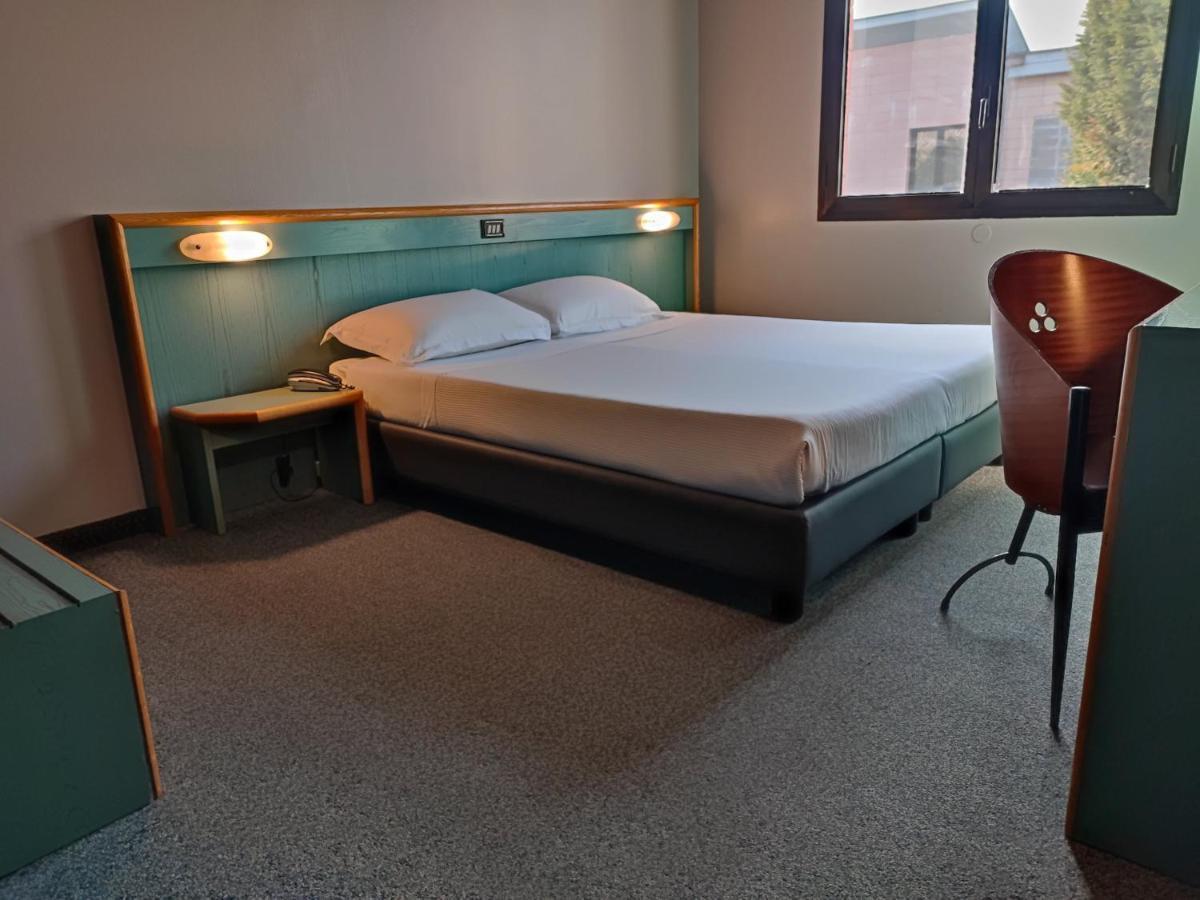 Stay Hotel Брунелло Экстерьер фото