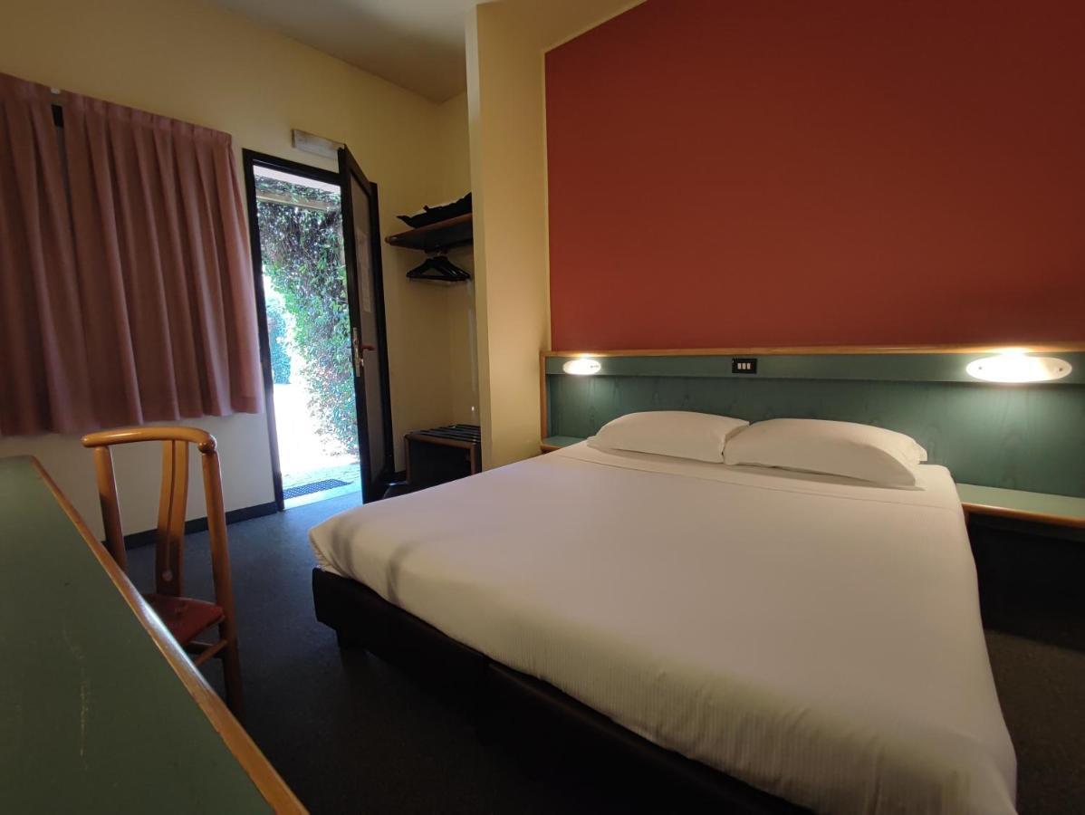 Stay Hotel Брунелло Экстерьер фото
